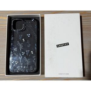 CASETiFY Small Blue Flowers Compact Case for iPhone 15 Plus